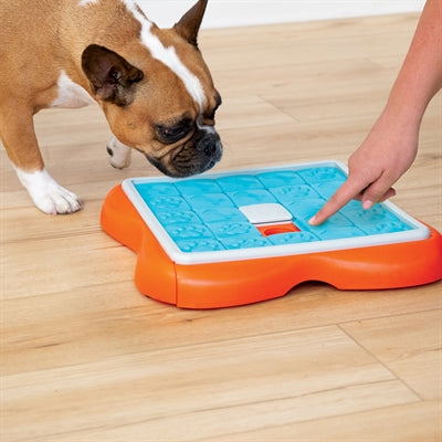 Nina Ottoson – Jouet pour chien – Plateau de jeu à glissières - Caractéristiques